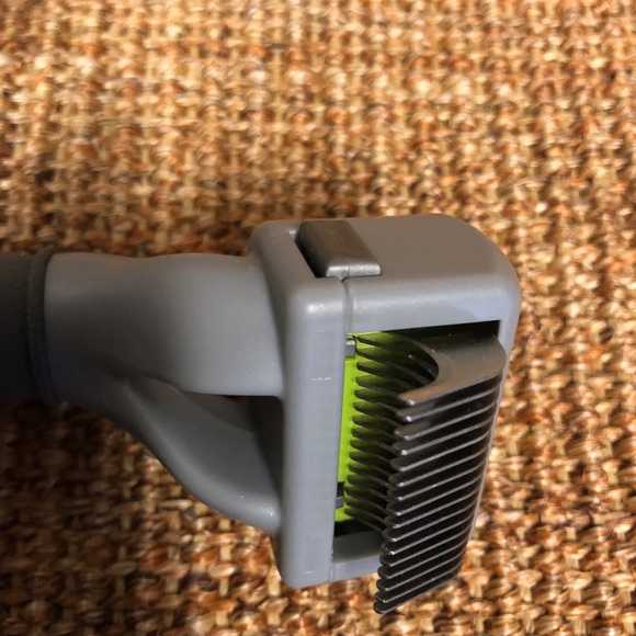 Demat Pet Detangling Conditioner Leave-In Spray, FURminator adjustable dematter - Picture 6 of 9